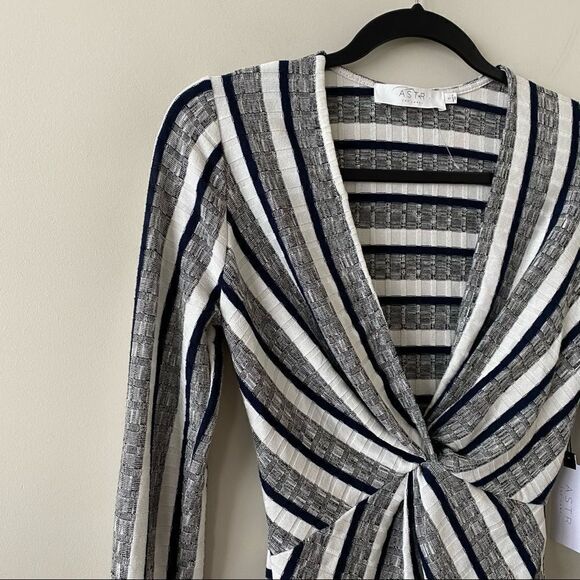 ASTR The Label -Stripe Front Deep Plunge Bodysuit - Picture 5 of 9